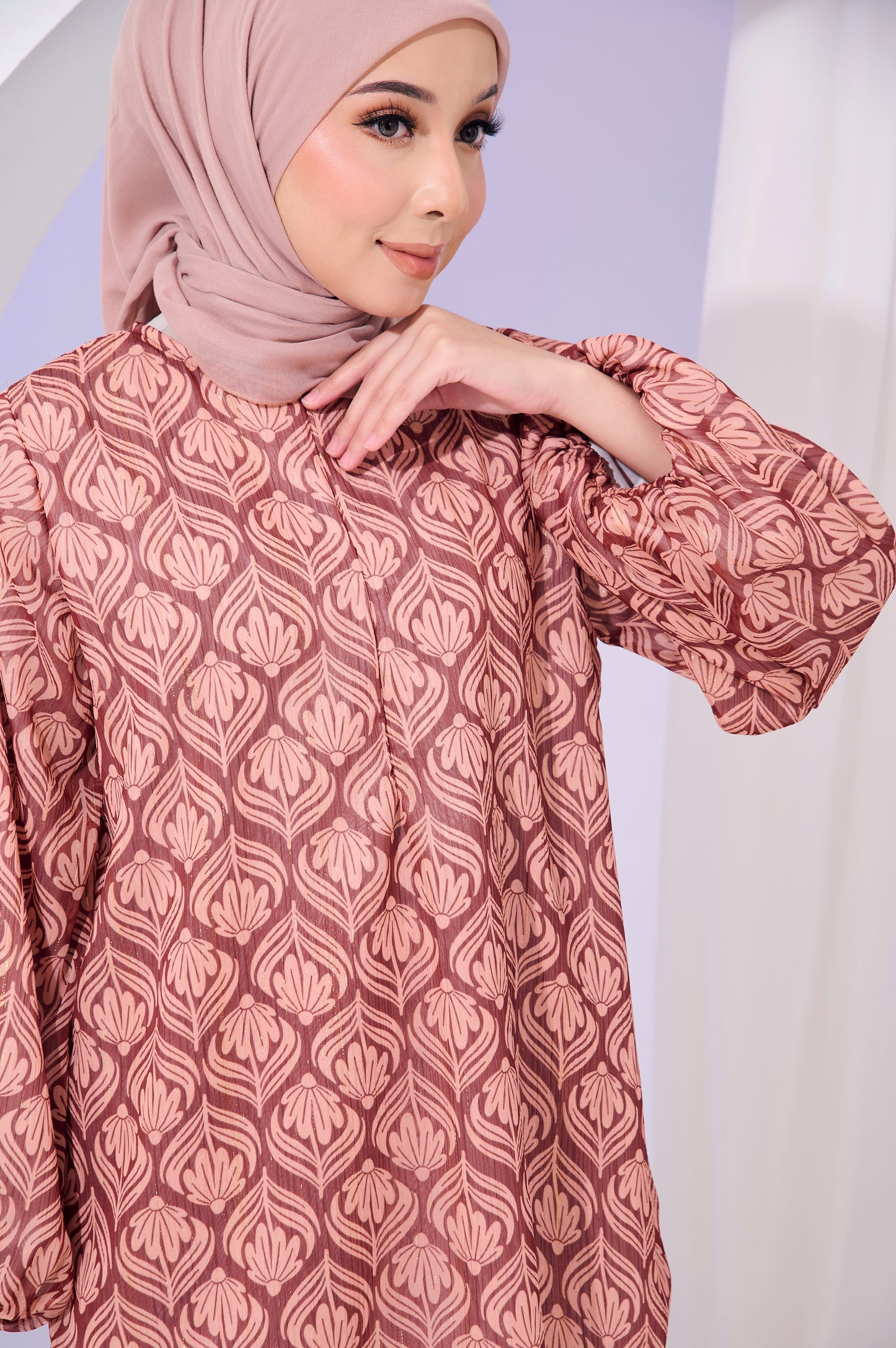 Stella Kurung in Brick Red