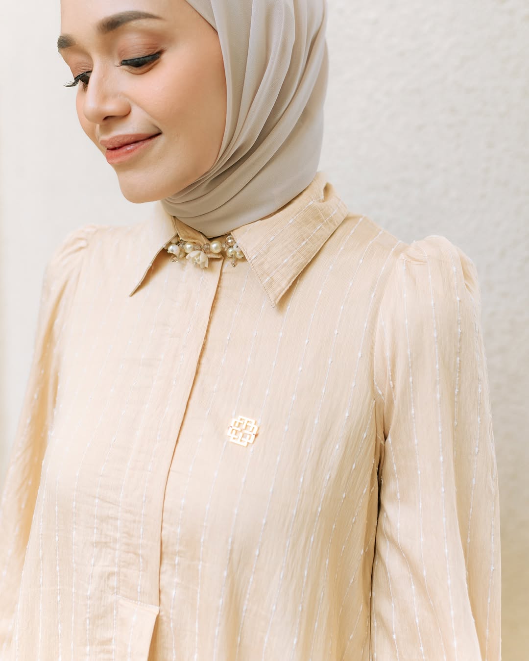 Nuela Dress in Beige