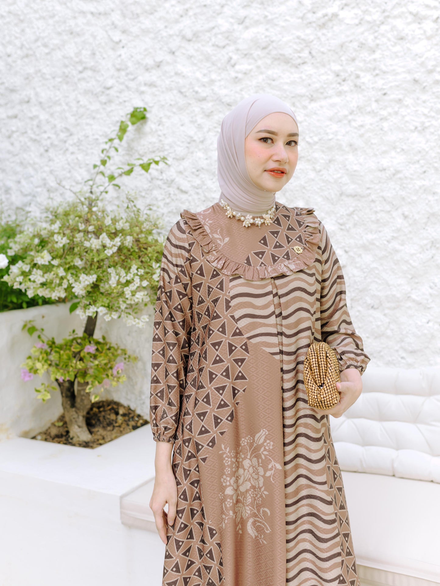 Luvena Dress in Hazelnut