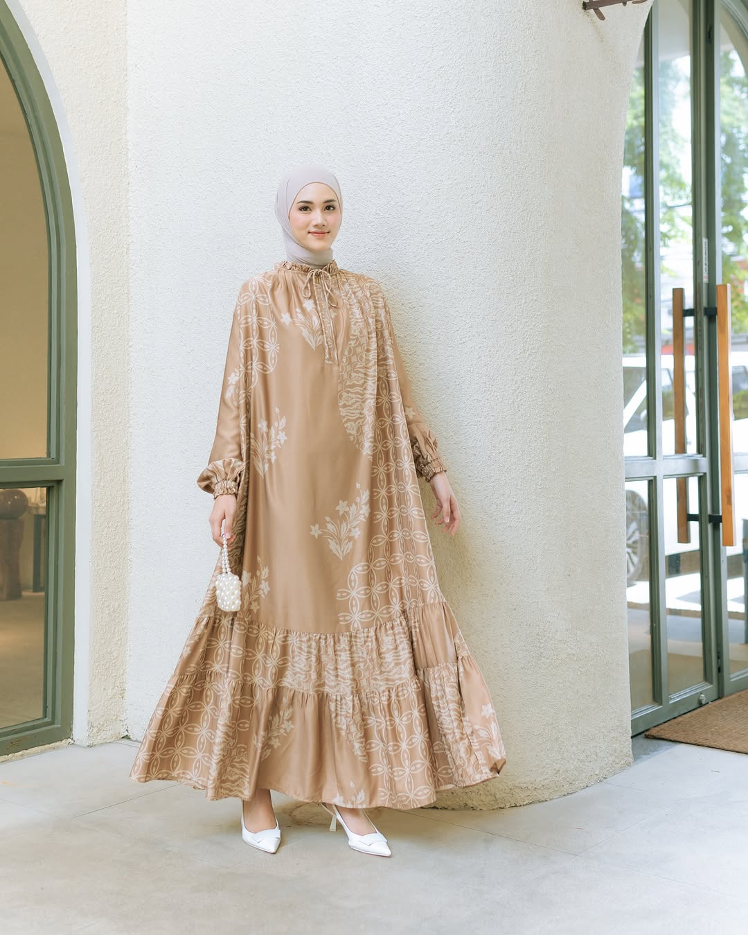 Sasqia Dress in Caramel