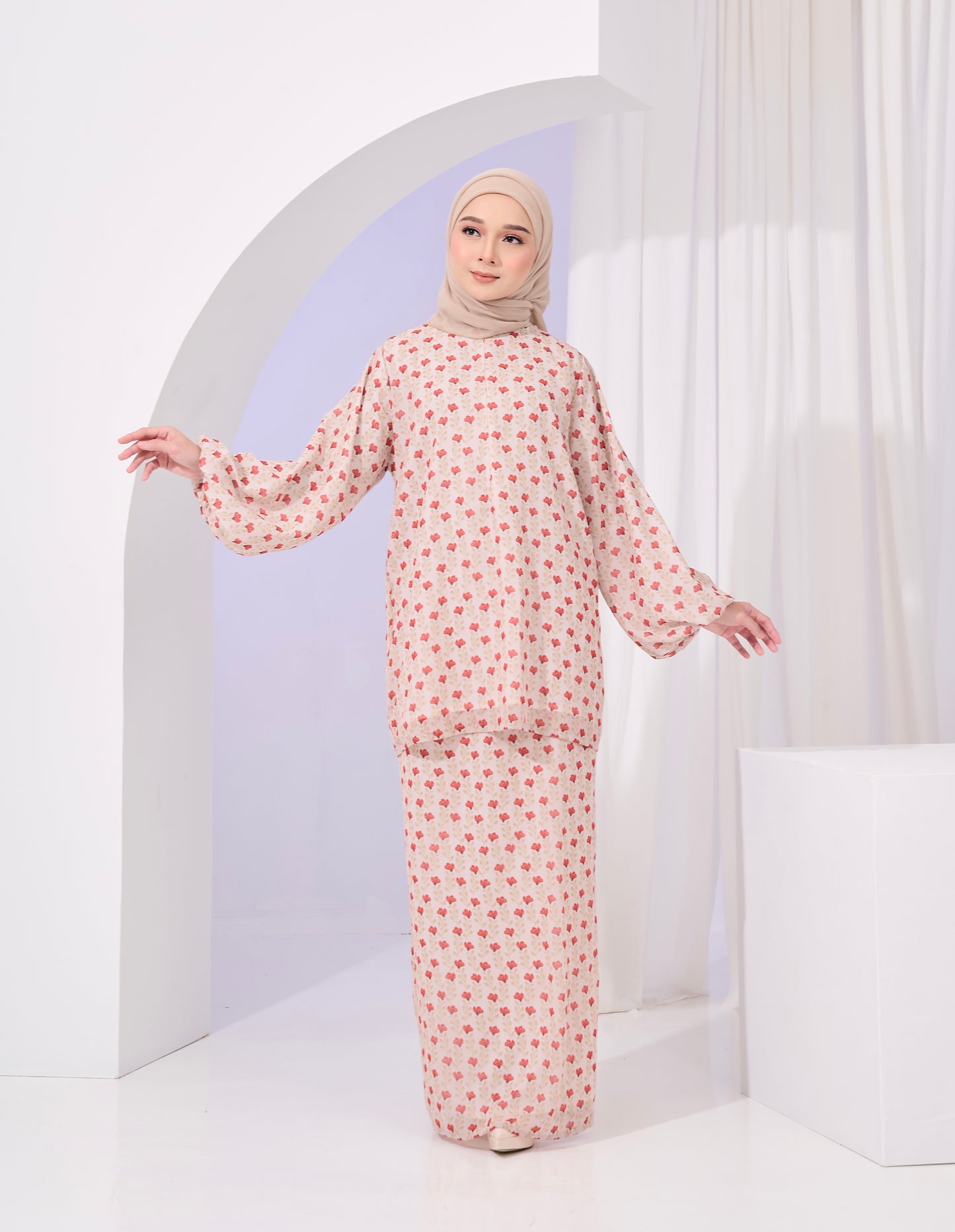 Stella Kurung in Bell Custard