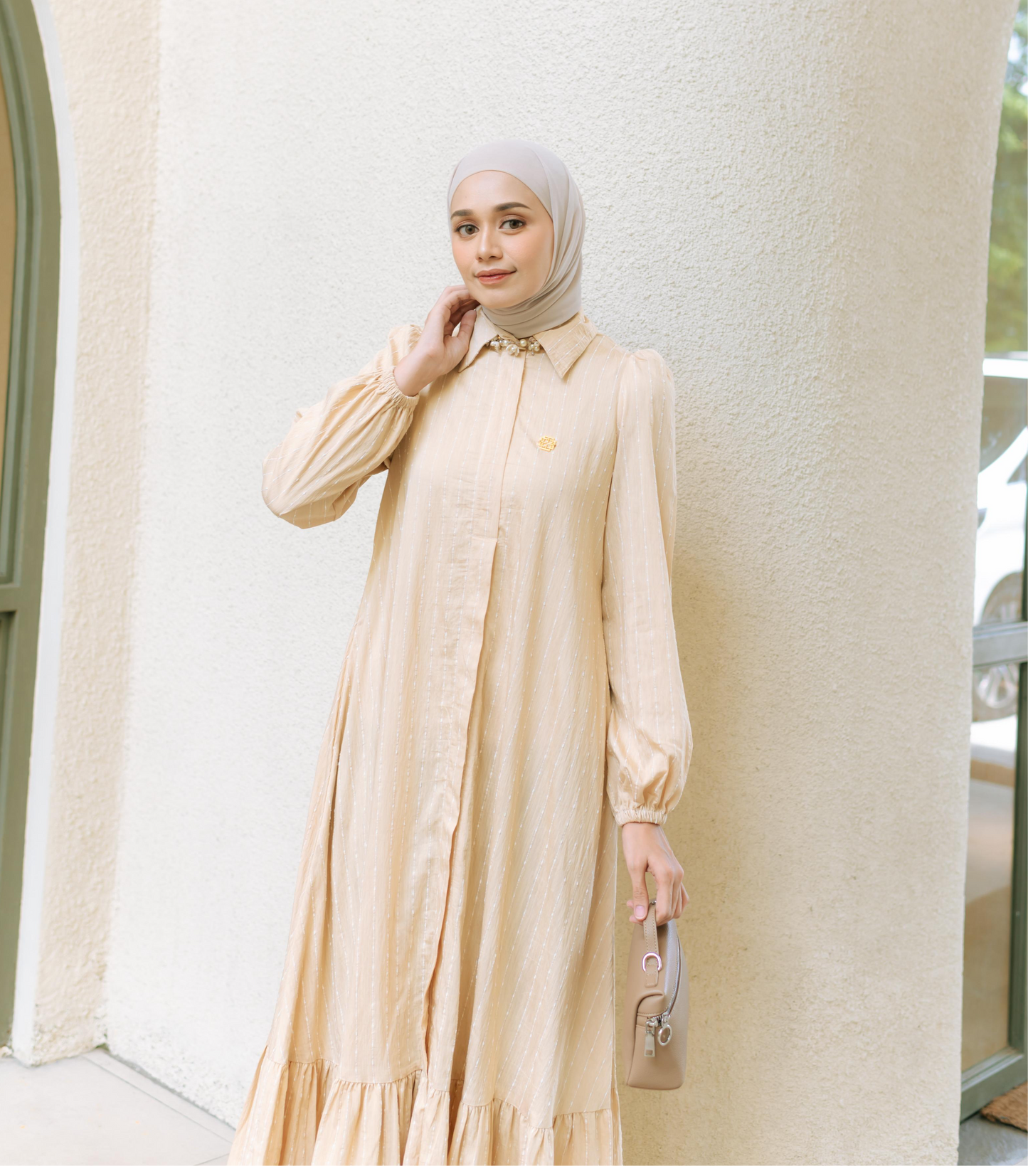 Nuela Dress in Beige