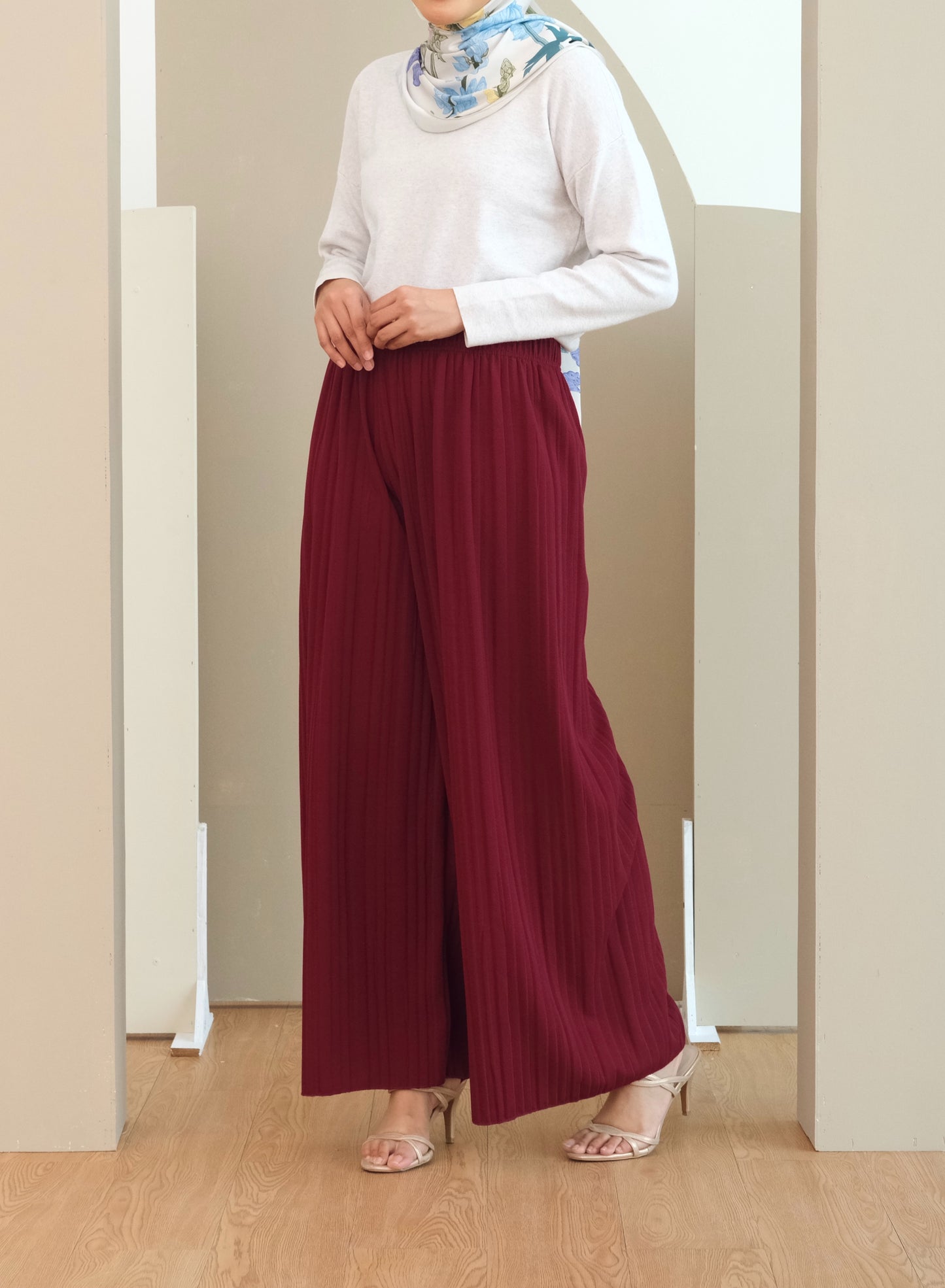 Laurel Pants in Red Wine